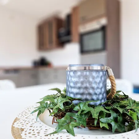 Gasthuis Weserufer 3*